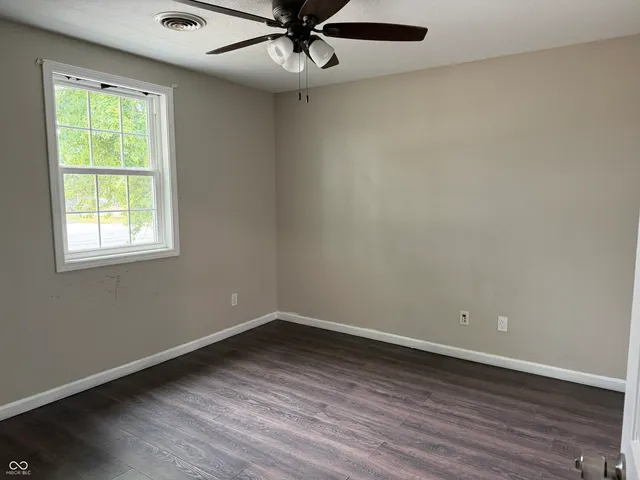 $254,900 | 1040 North Fruitridge Avenue, Terre Haute, IN 47804