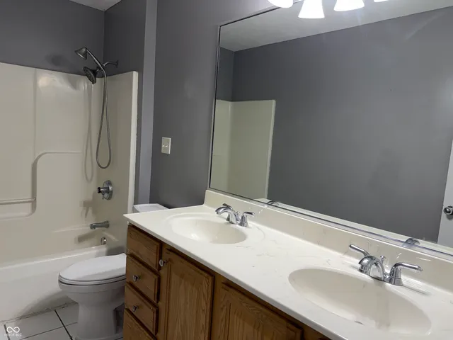 $254,900 | 1040 North Fruitridge Avenue, Terre Haute, IN 47804