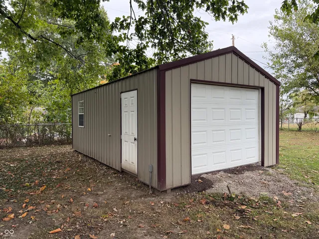 $254,900 | 1040 North Fruitridge Avenue, Terre Haute, IN 47804