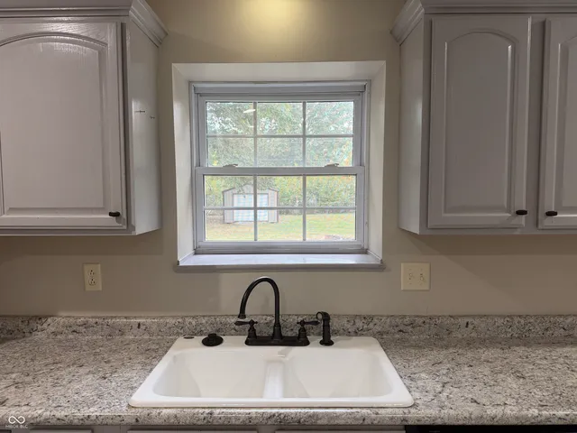 $254,900 | 1040 North Fruitridge Avenue, Terre Haute, IN 47804