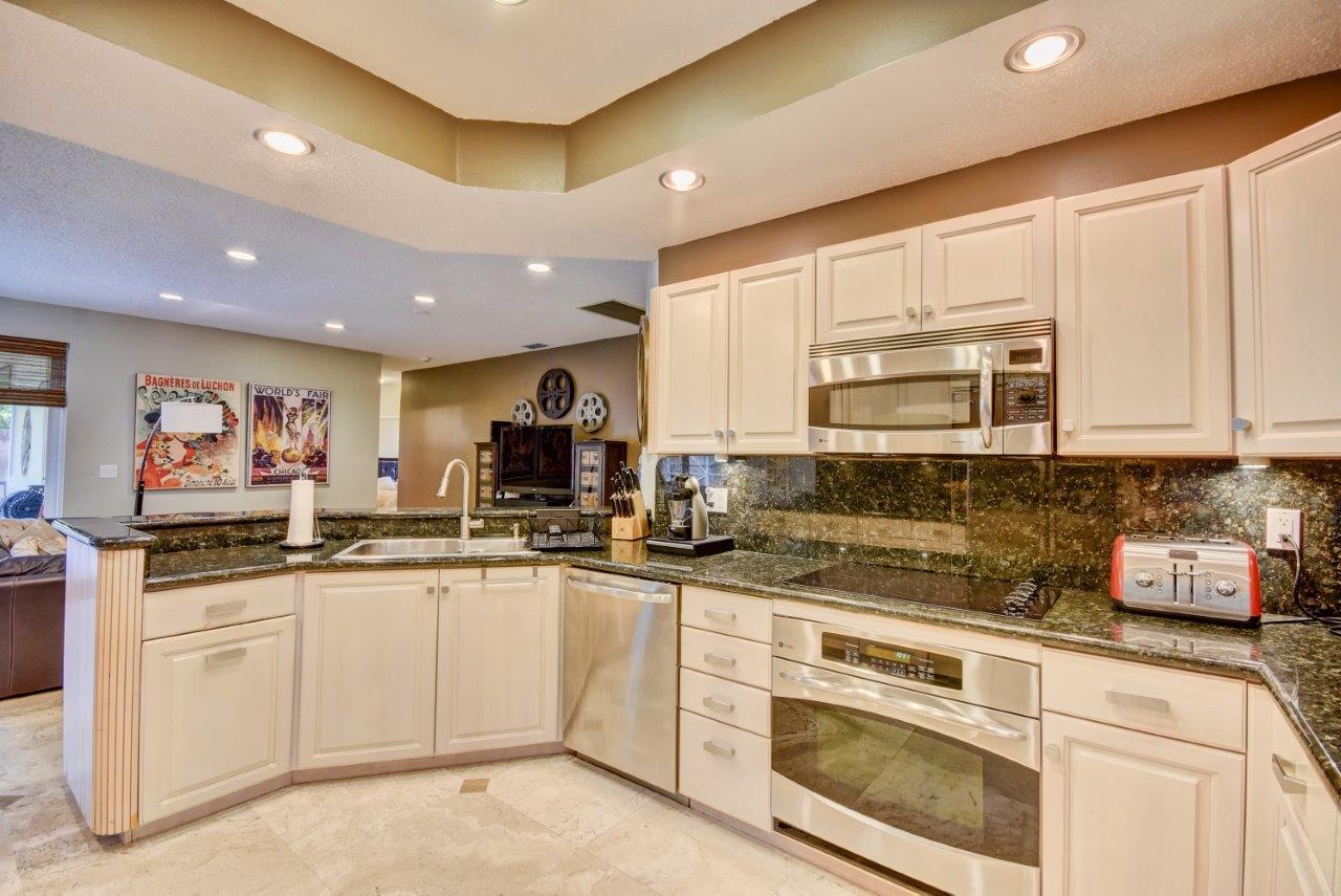 2875 Northwest 29th Drive Boca Raton, FL 33434 - Photo 21 of 44 CG 2875 NW 29 DR-22