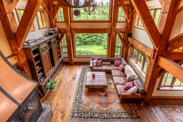 $2,150,000 | 16 Hunter Ridge Road, Winhall, VT 05340