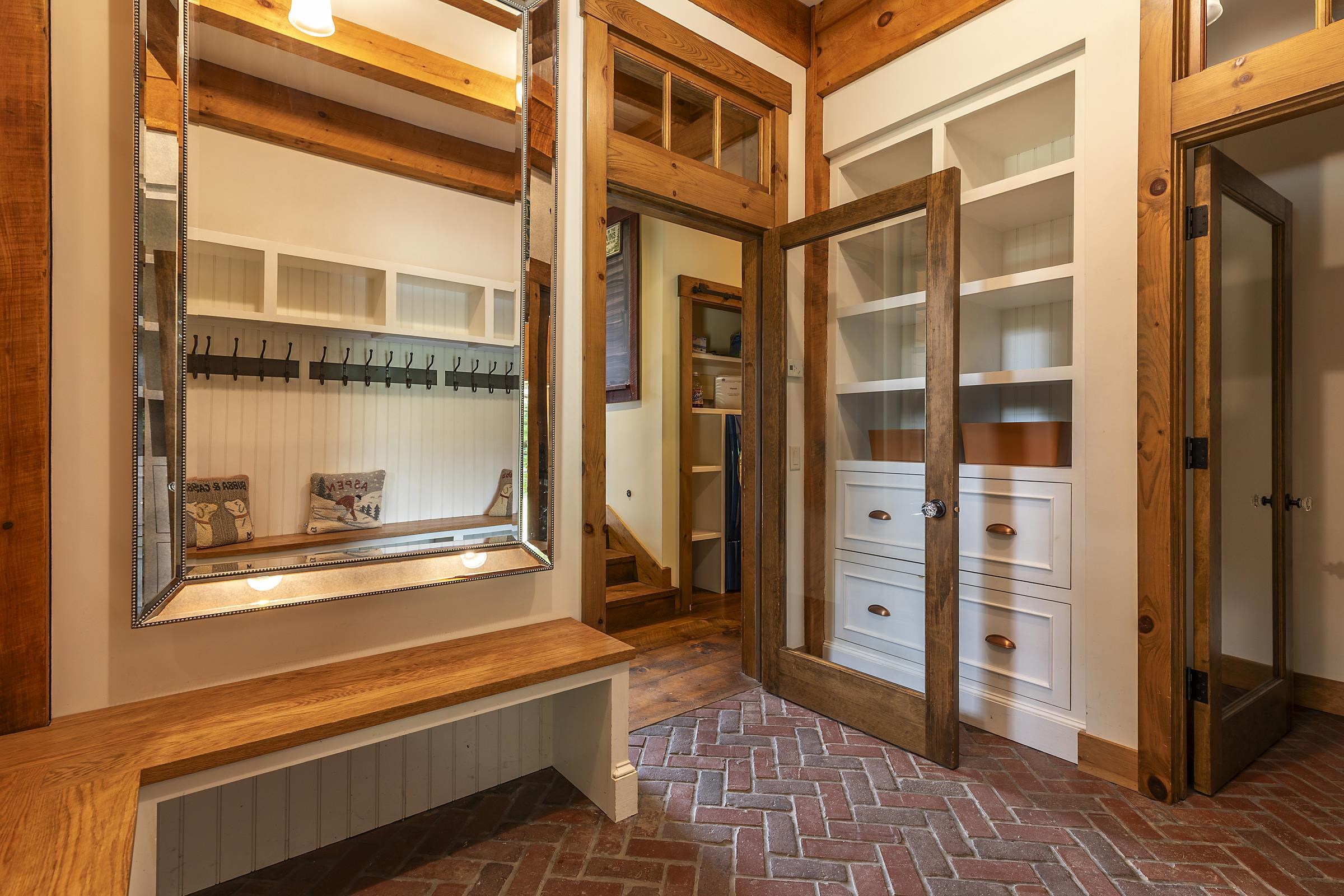 16 Hunter Ridge Road Winhall, VT 05340 - Photo 18 of 55