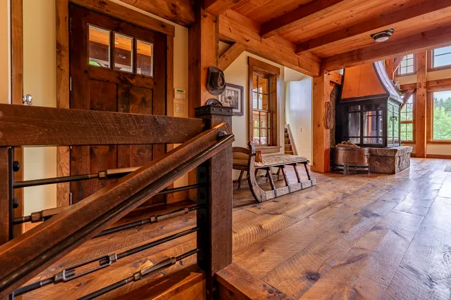 $2,225,000 | 16 Hunter Ridge Road, Winhall, VT 05340