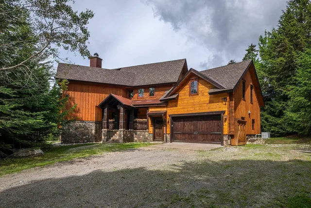 $2,225,000 | 16 Hunter Ridge Road, Winhall, VT 05340