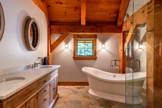 $2,225,000 | 16 Hunter Ridge Road, Winhall, VT 05340