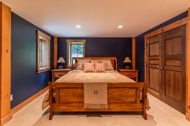 $2,225,000 | 16 Hunter Ridge Road, Winhall, VT 05340