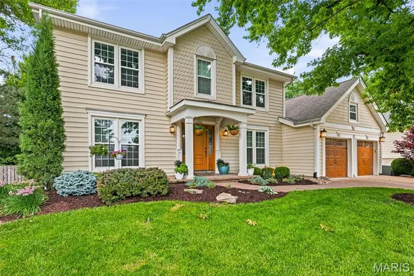 $569,900 | 12906 Kings Row Lane, St. Louis, MO 63146