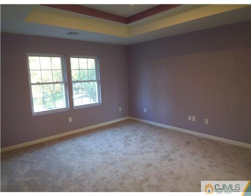 411 New Durham Road Piscataway, NJ 08854 - Photo 8 of 10 Gallery Image 8