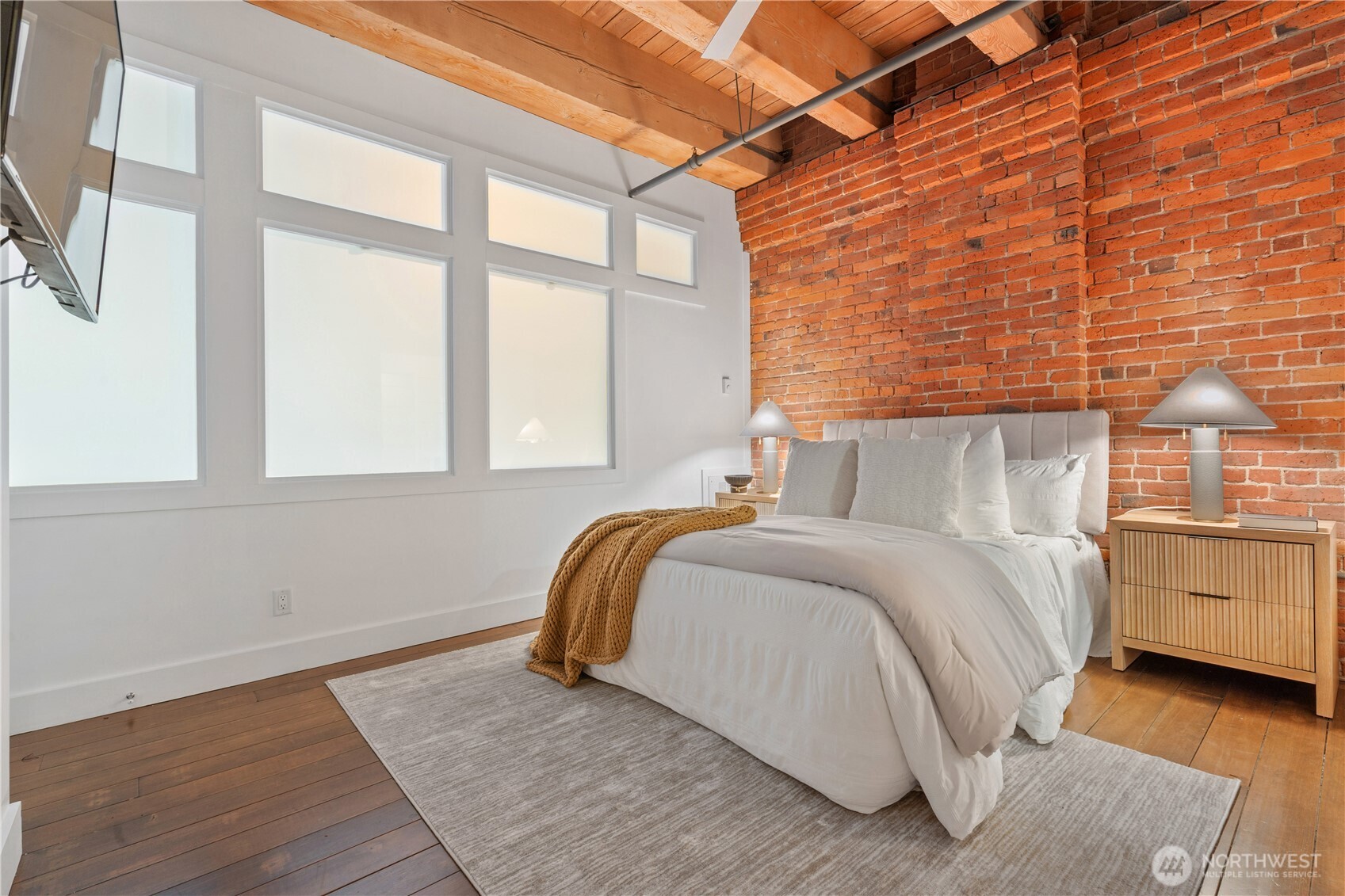 210 3rd Avenue South, Unit 2D Seattle, WA 98104 - Photo 15 of 26