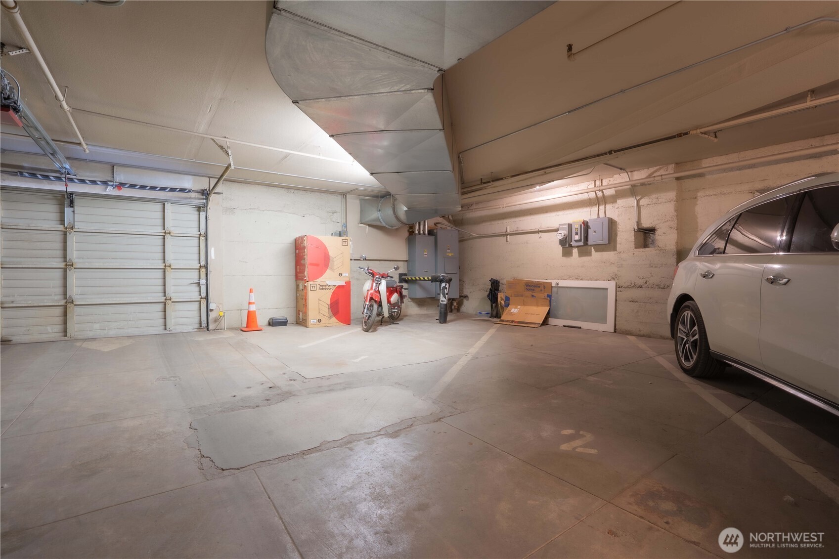 210 3rd Avenue South, Unit 2D Seattle, WA 98104 - Photo 23 of 26