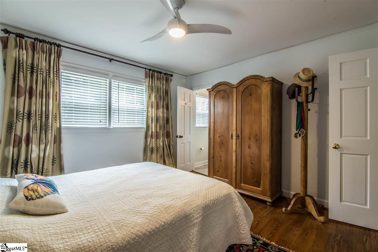801 Wembley Road Greenville, SC 29607 - Photo 14 of 31