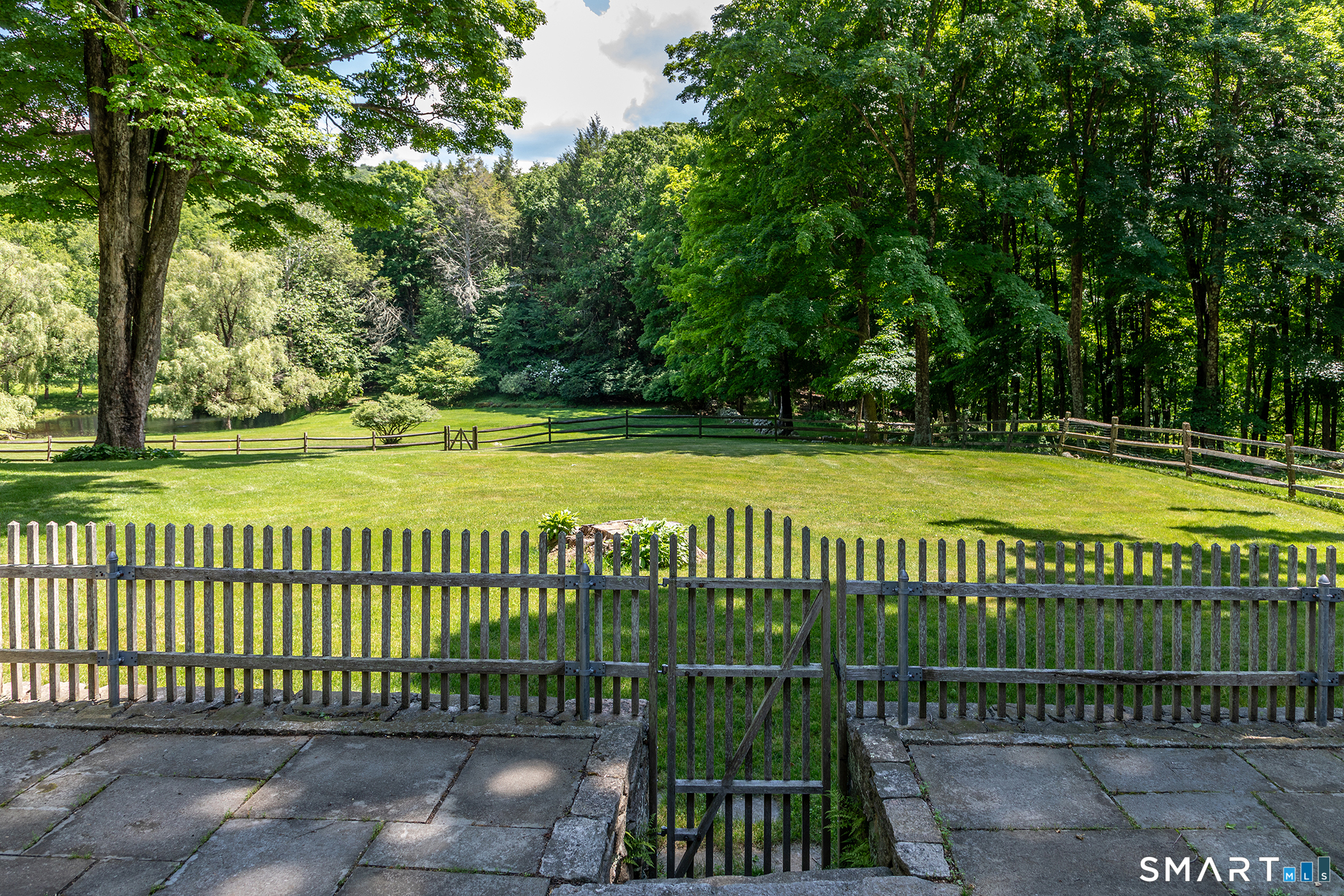 268 South Street Roxbury, CT 06783 - Photo 9 of 39