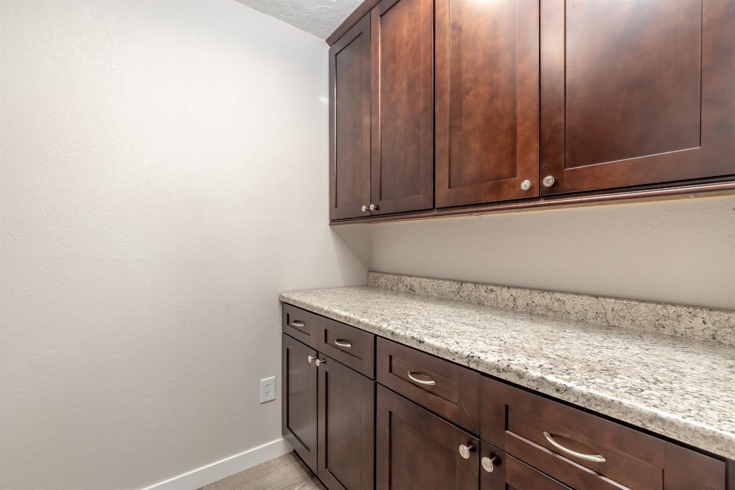 12481 Crystal Springs Road Klamath Falls, OR 97603 - Photo 16 of 35 Additional Photo
