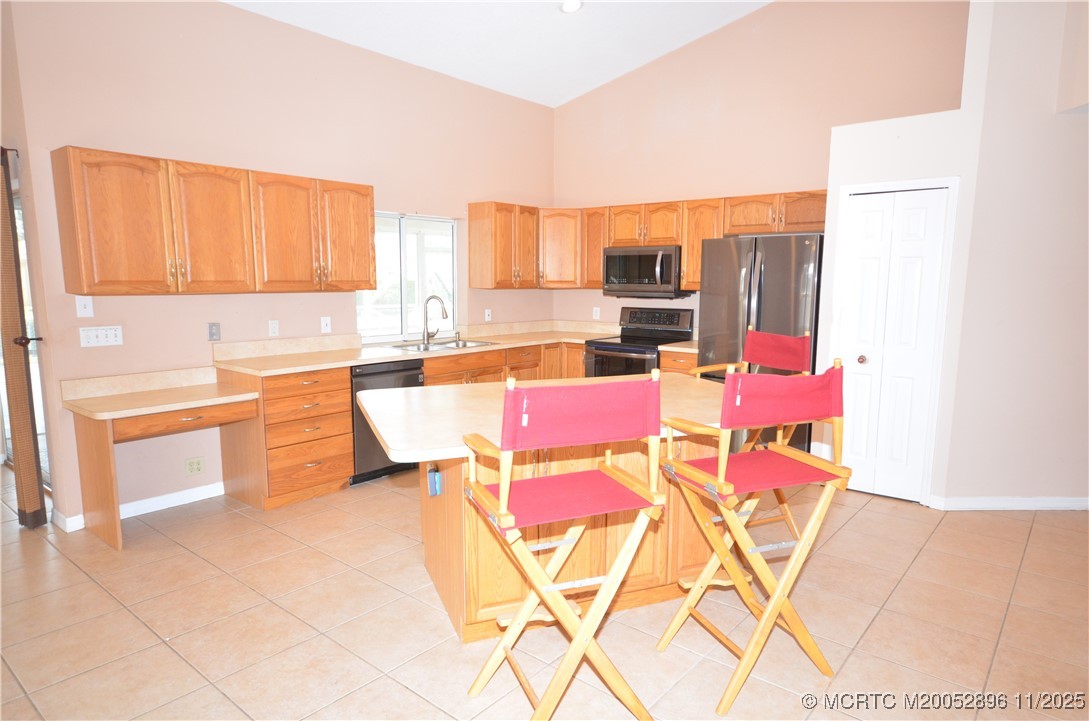 321 Southeast Cork Road Port St. Lucie, FL 34984 - Photo 5 of 22 Gallery Image 5