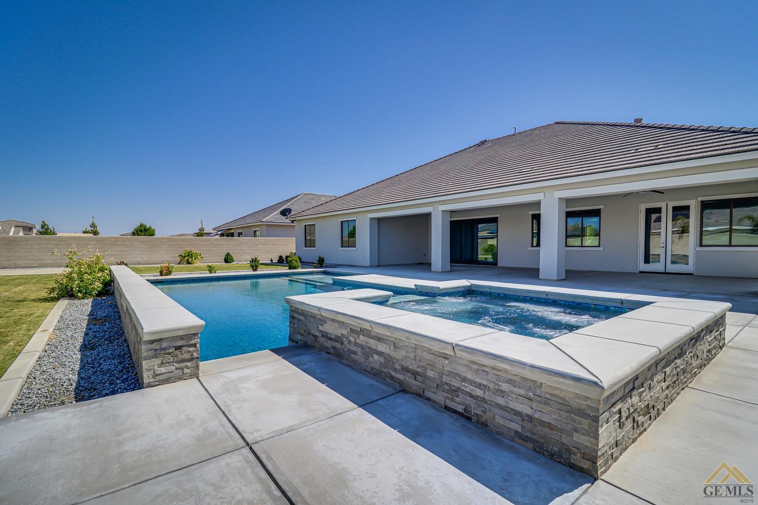 Undisclosed Address Bakersfield, CA 93311 - Photo 6 of 34