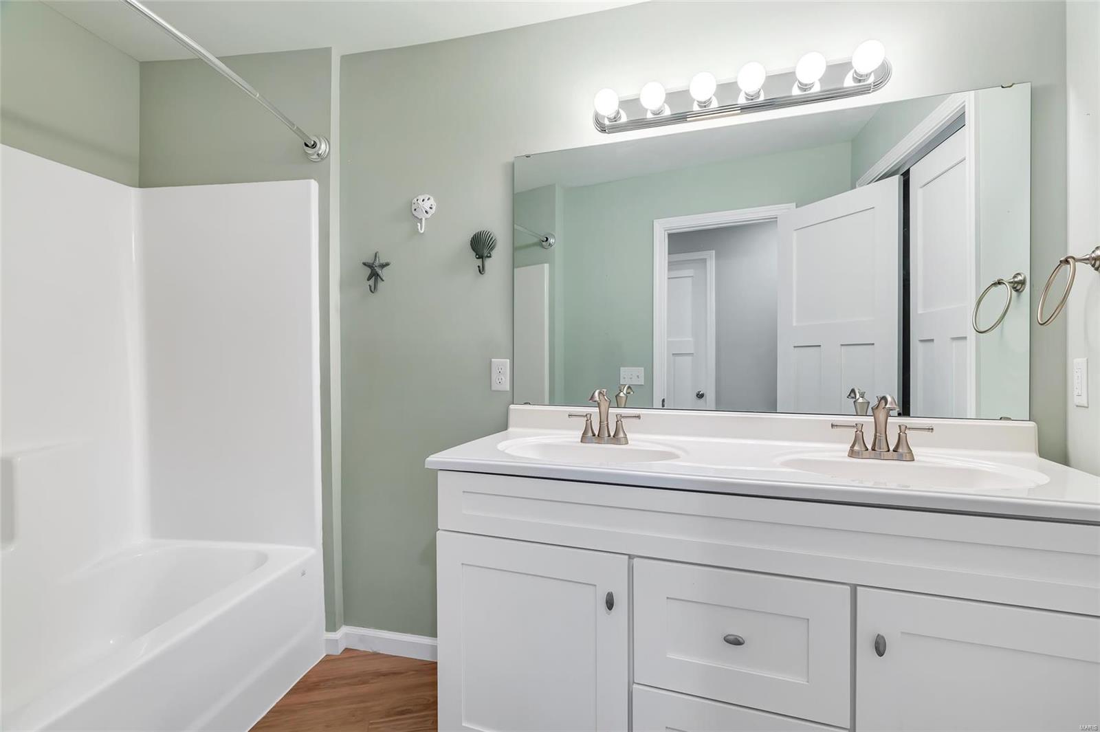1 Richard Street Waterloo, IL 62298 - Photo 26 of 33