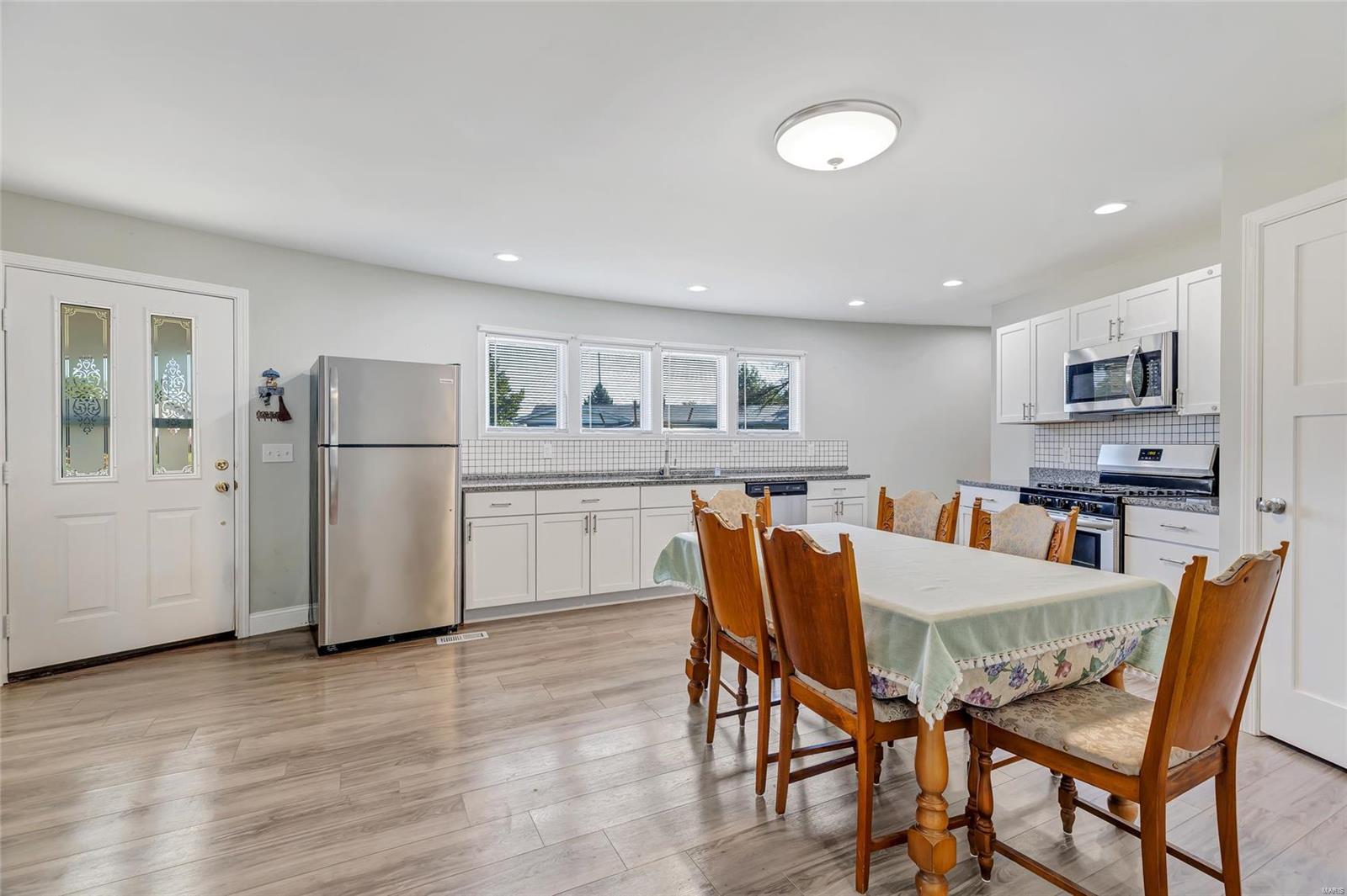1 Richard Street Waterloo, IL 62298 - Photo 8 of 33