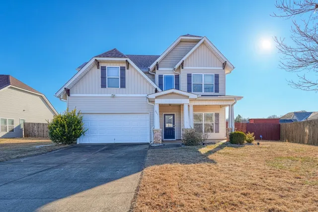 $305,000 | 695 Flintrock Drive, Boiling Springs, SC 29316