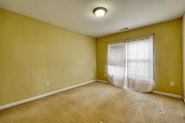 $305,000 | 695 Flintrock Drive, Boiling Springs, SC 29316