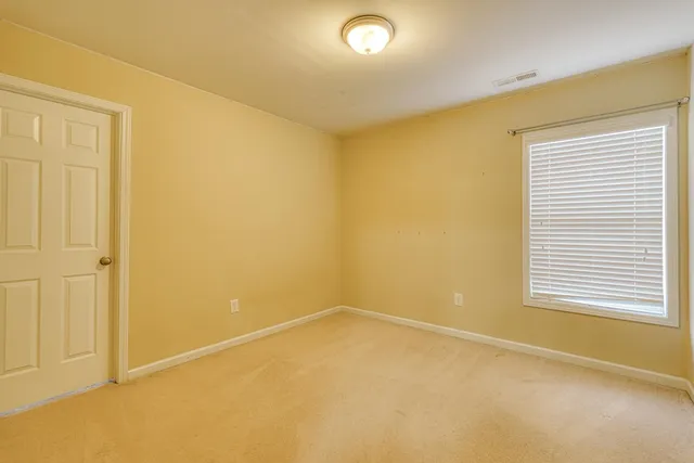 $305,000 | 695 Flintrock Drive, Boiling Springs, SC 29316