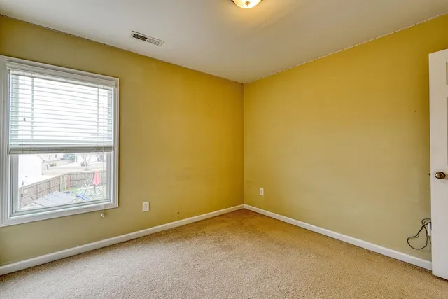 $305,000 | 695 Flintrock Drive, Boiling Springs, SC 29316