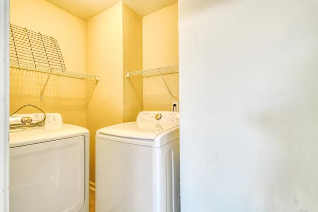 $305,000 | 695 Flintrock Drive, Boiling Springs, SC 29316