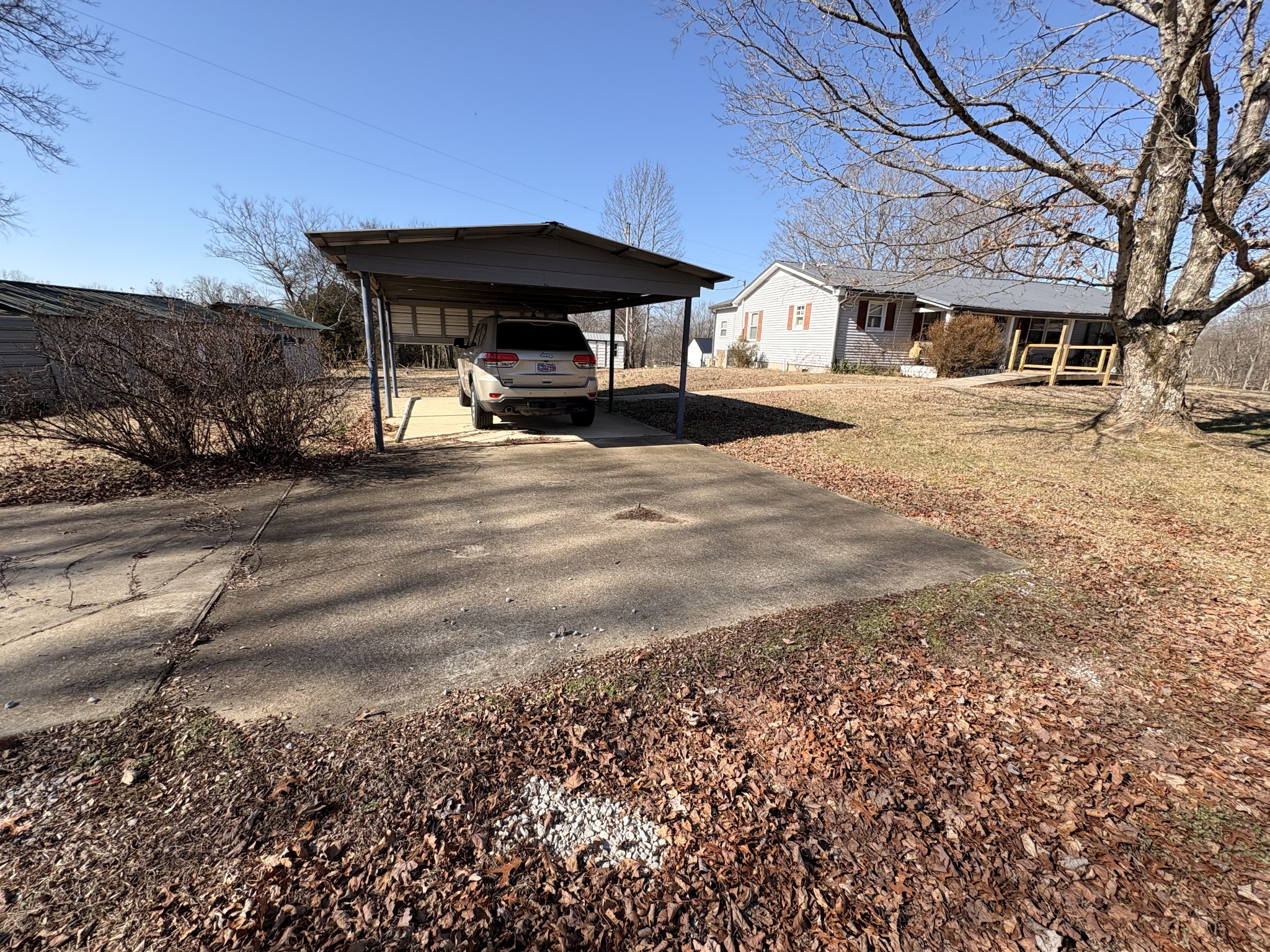 4454 Nancy Green Ridge Road Pulaski, TN 38478 - Photo 38 of 40 a view of a house with sitting area