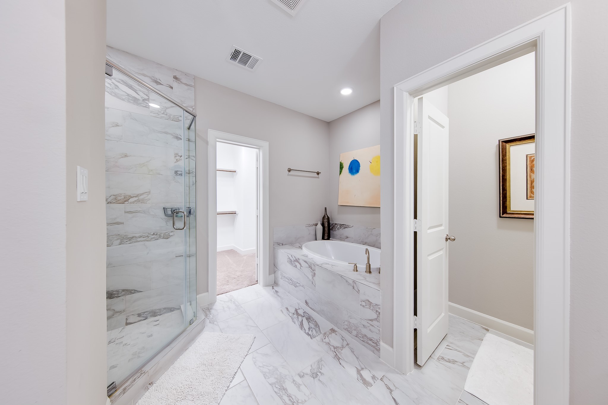 1436 Prince Street, Unit B Houston, TX 77008 - Photo 11 of 20 a bathroom with a glass shower door and a bathtub
