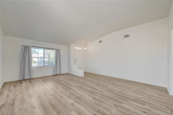 $2,075 | 3329 Ascona Court, Las Vegas, NV 89129