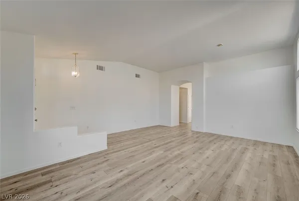 $2,075 | 3329 Ascona Court, Las Vegas, NV 89129