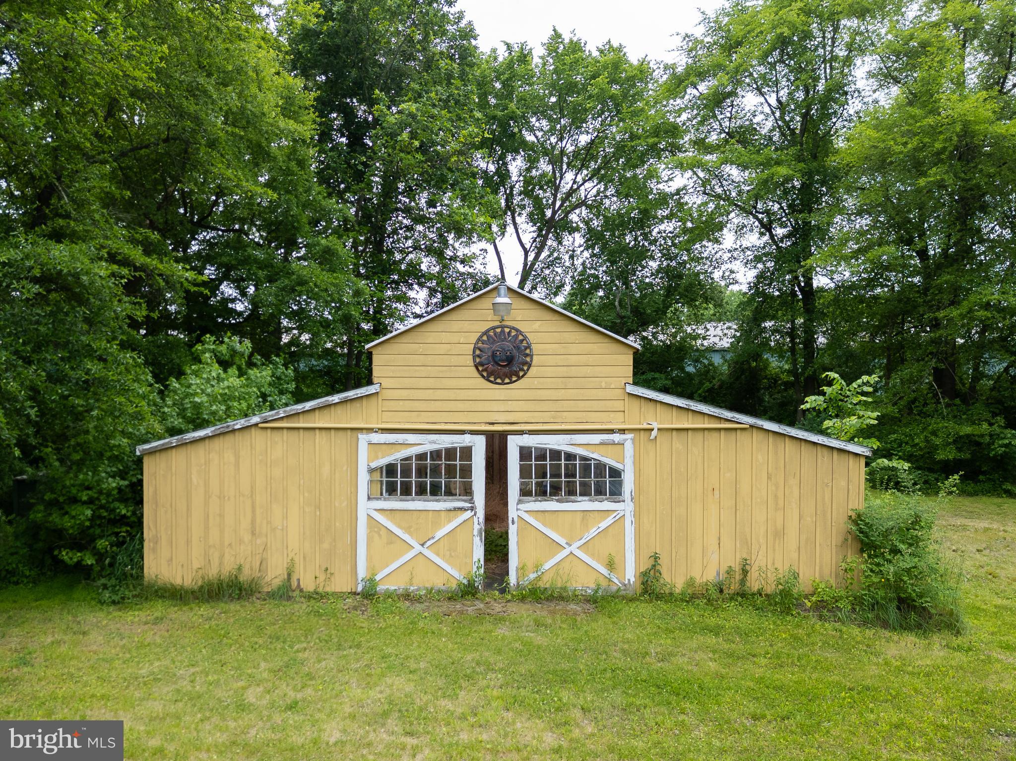 911 Monmouth Road New Egypt, NJ 08533 - Photo 8 of 14 36x36 horse barn