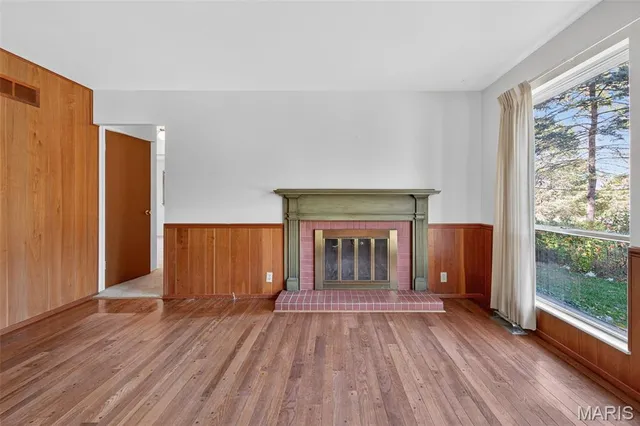 $170,000 | 2175 Somerset Drive, Florissant, MO 63033