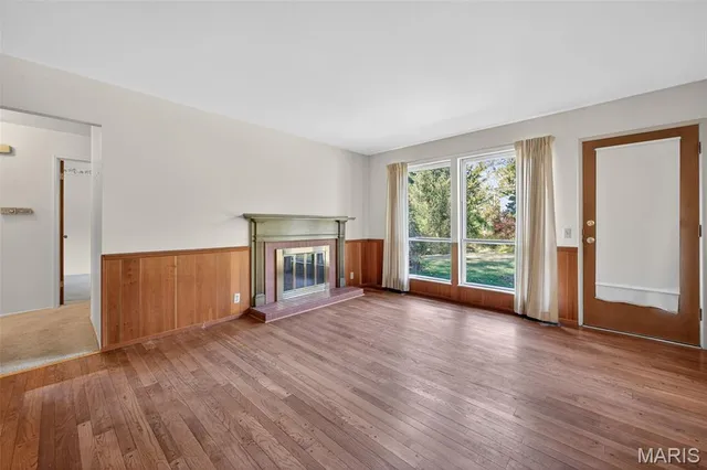 $170,000 | 2175 Somerset Drive, Florissant, MO 63033