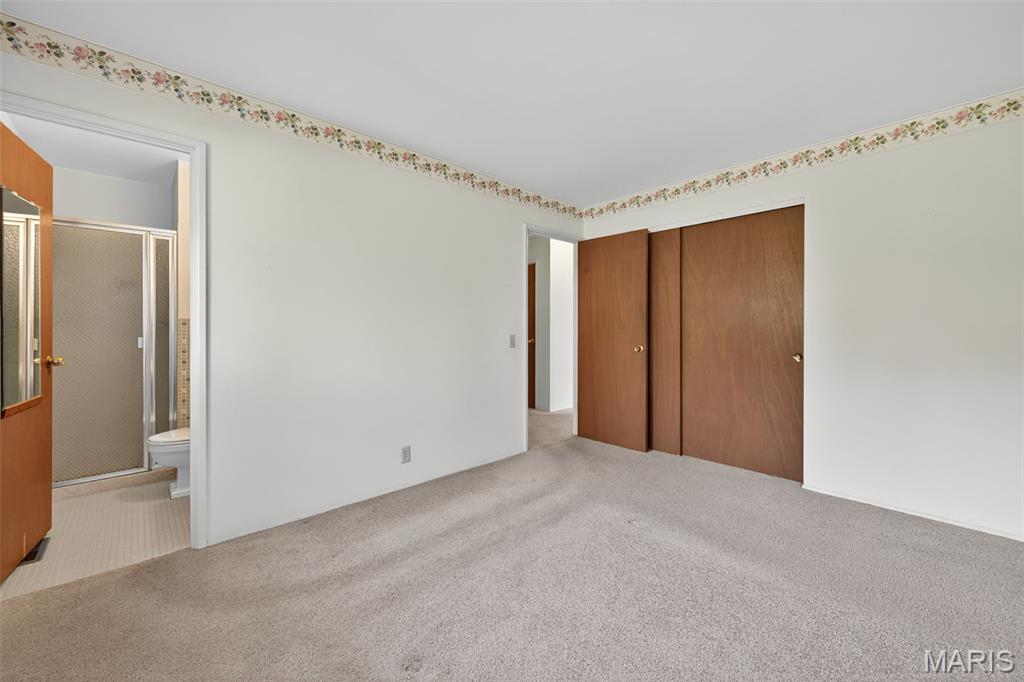 2175 Somerset Drive Florissant, MO 63033 - Photo 20 of 59