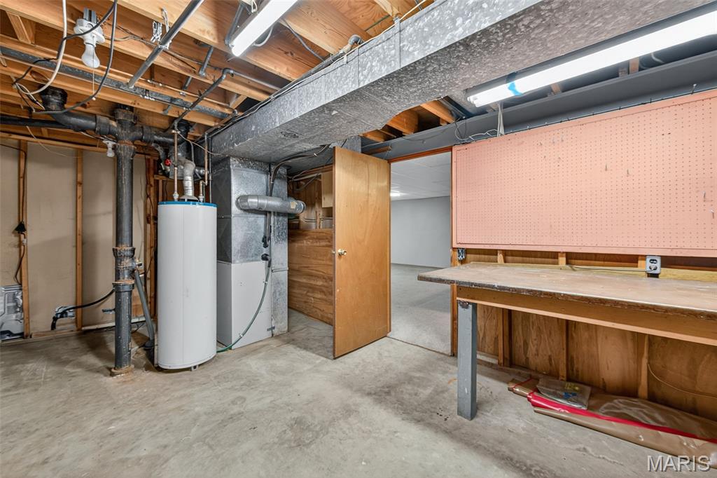 2175 Somerset Drive Florissant, MO 63033 - Photo 42 of 59