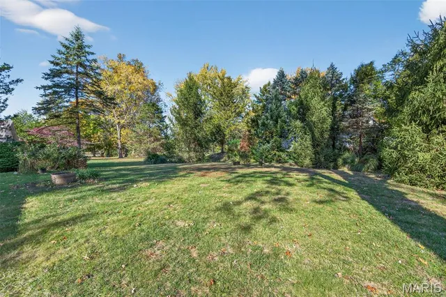 $170,000 | 2175 Somerset Drive, Florissant, MO 63033