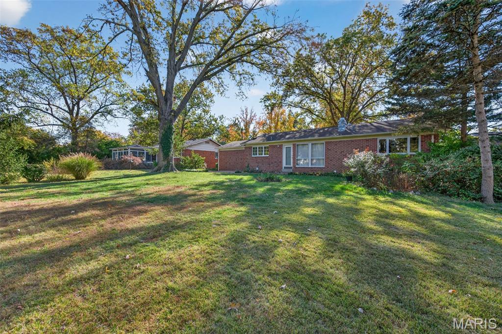 2175 Somerset Drive Florissant, MO 63033 - Photo 48 of 59