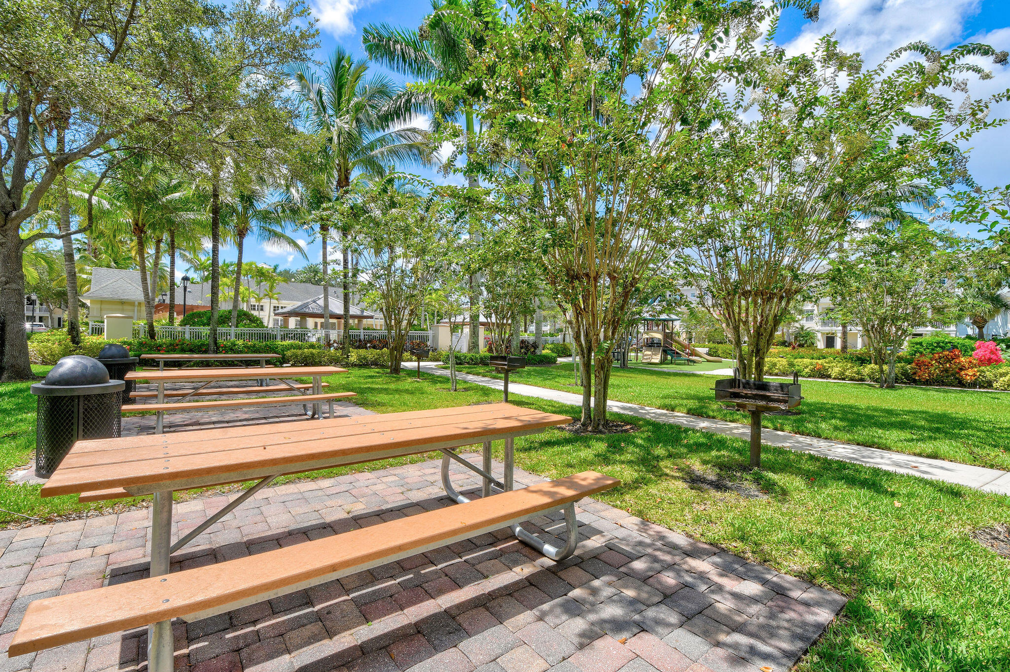 175 Galicia Way, Unit 211 Jupiter, FL 33458 - Photo 44 of 49 a park view with large trees