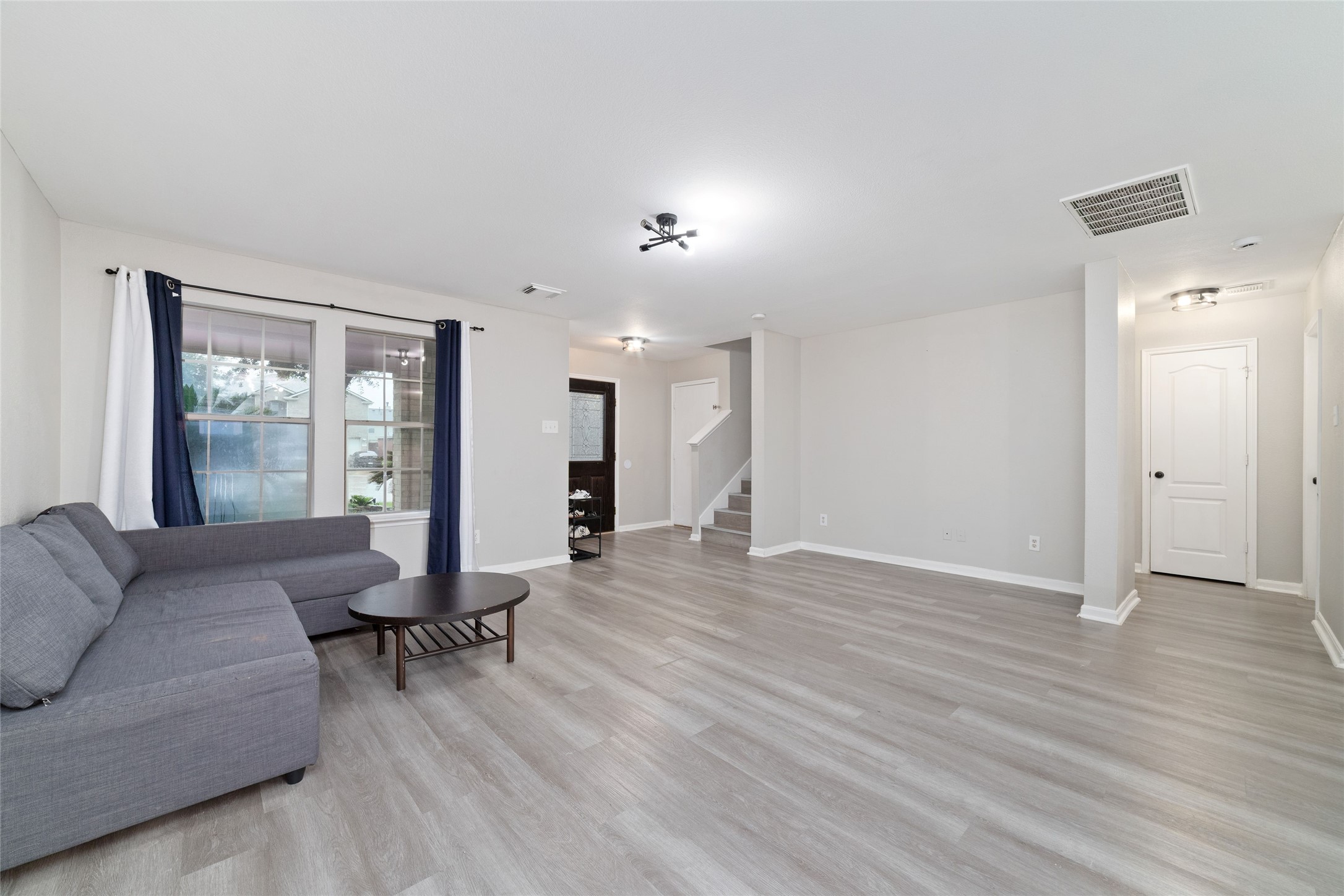 527 Remington Point Court Houston, TX 77073 - Photo 12 of 25