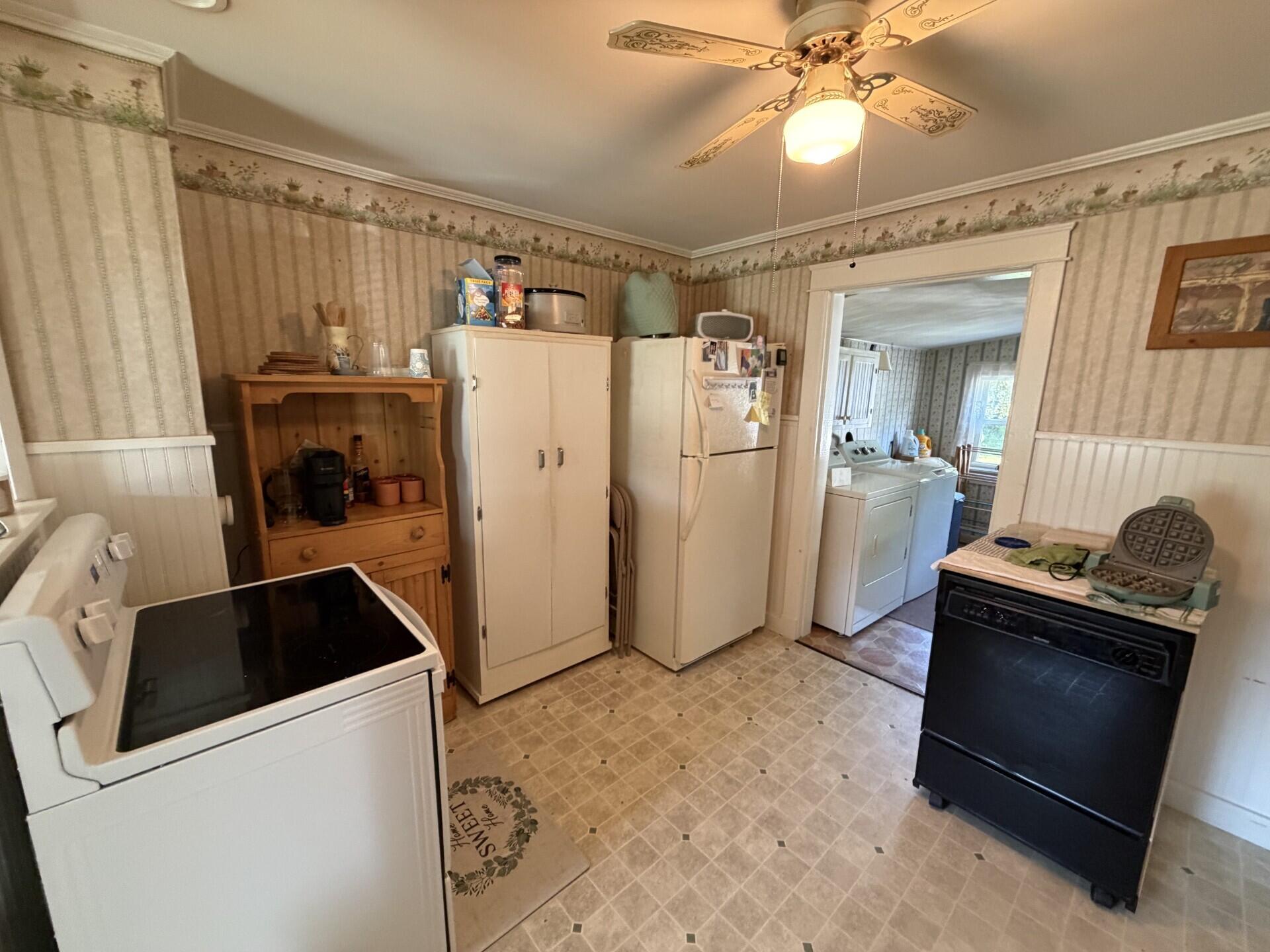 185 Foxcroft Road Houlton, ME 04730 - Photo 10 of 30 35f7468c-0182-42cd-a2a4-0ae10092d0e2