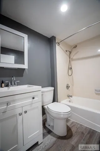 $1,800 | 41 Riverside Road South, Blackfoot, ID 83221