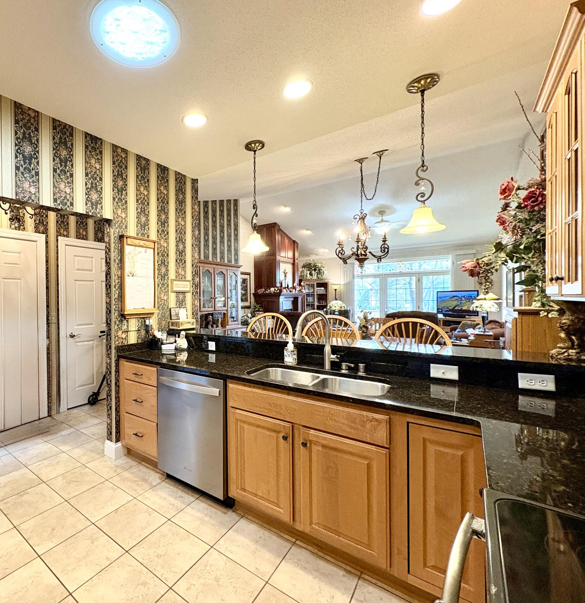 506 Green Coulee Road Onalaska, WI 54650 - Photo 11 of 46 IMG_0642