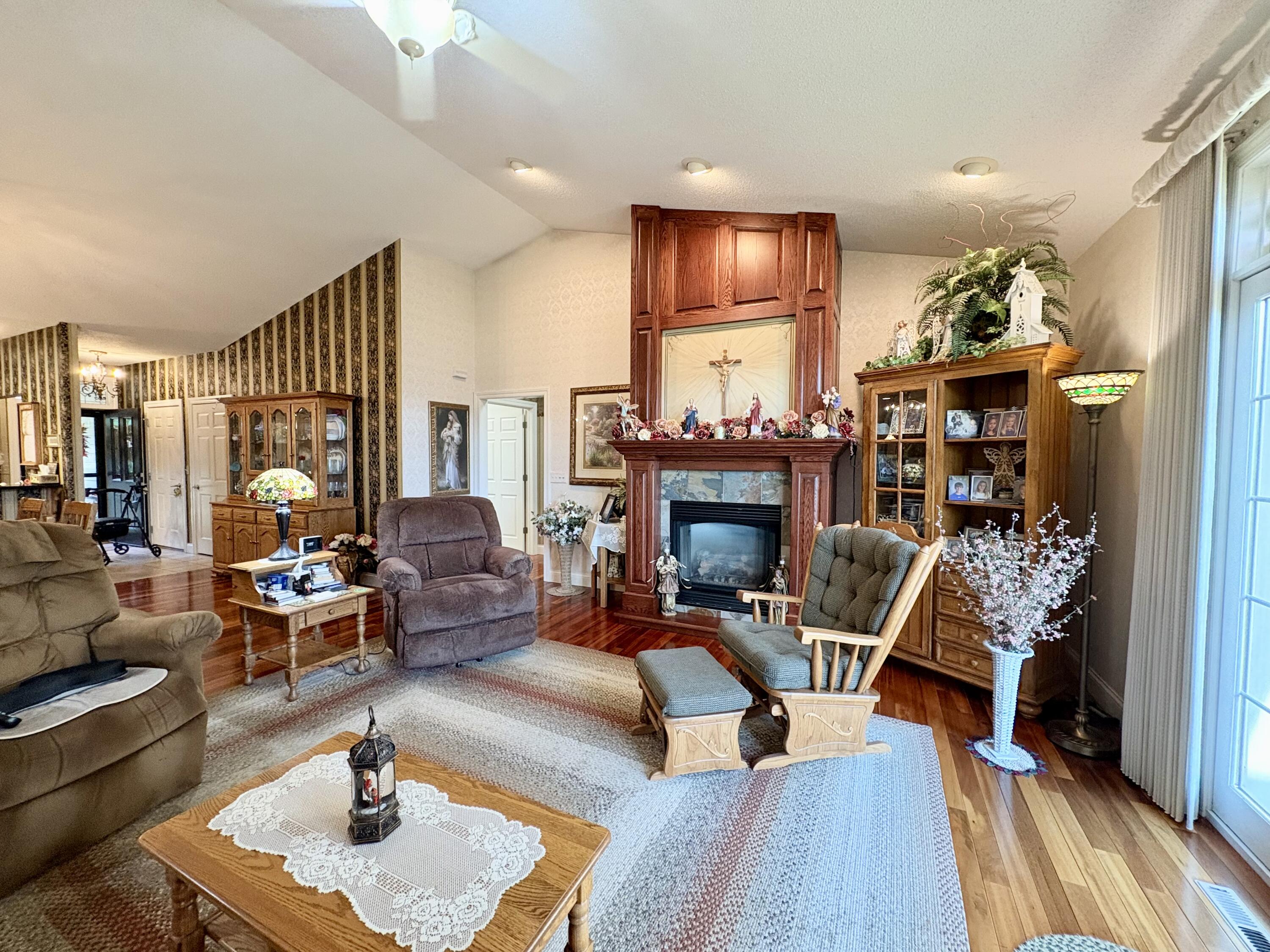 506 Green Coulee Road Onalaska, WI 54650 - Photo 18 of 46 IMG_0654