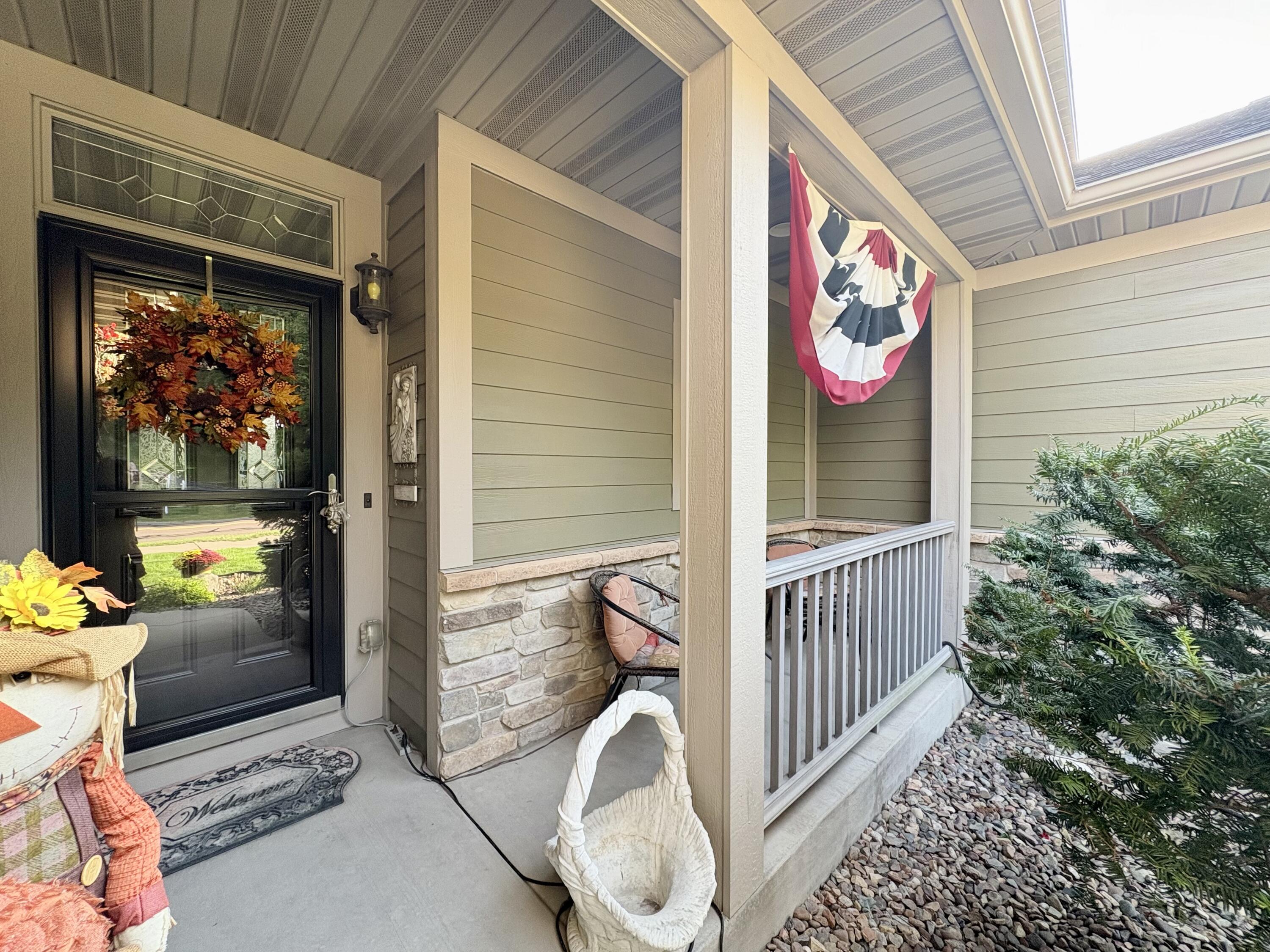 506 Green Coulee Road Onalaska, WI 54650 - Photo 5 of 46 IMG_0690