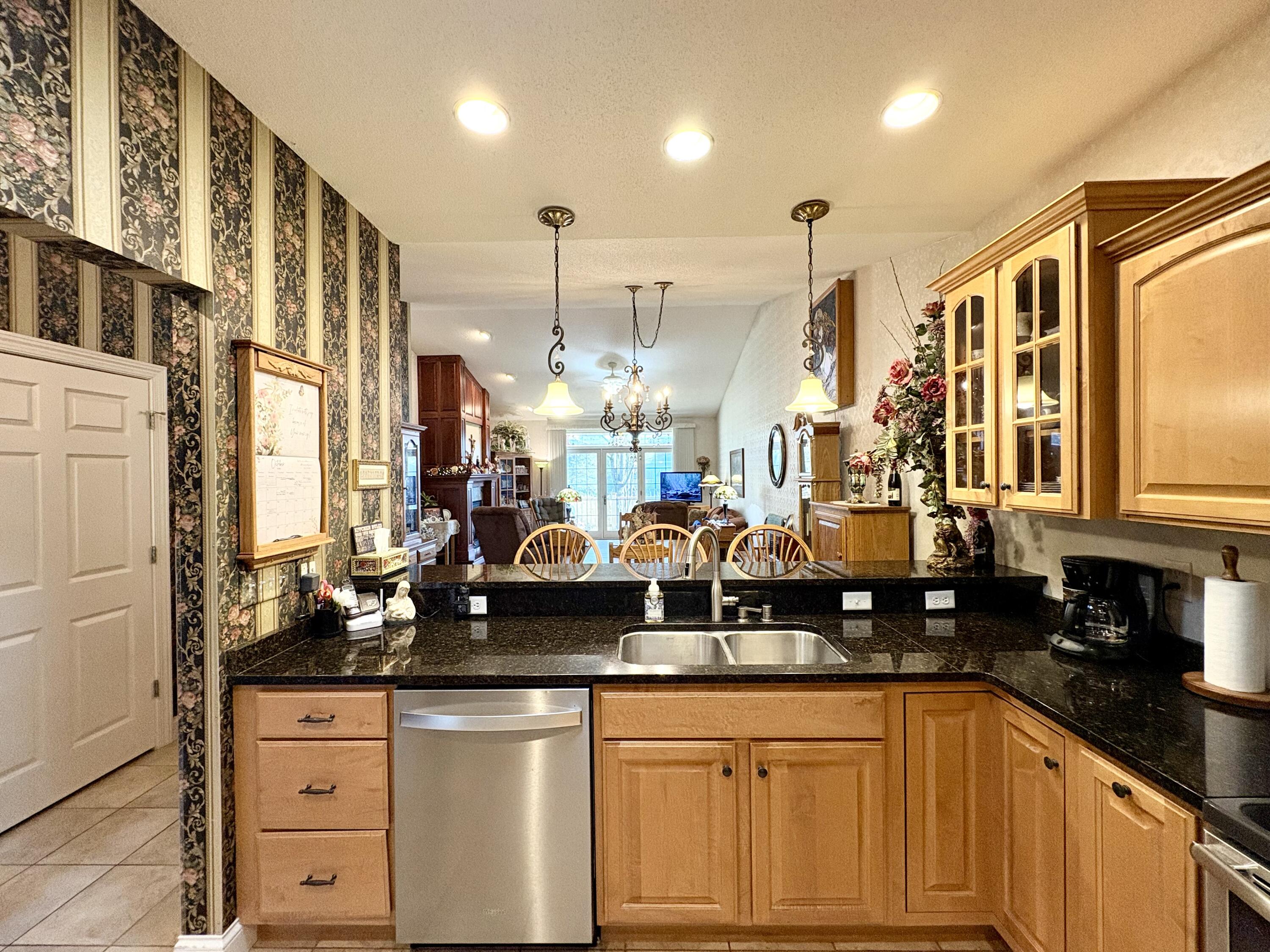 506 Green Coulee Road Onalaska, WI 54650 - Photo 10 of 46 IMG_0644