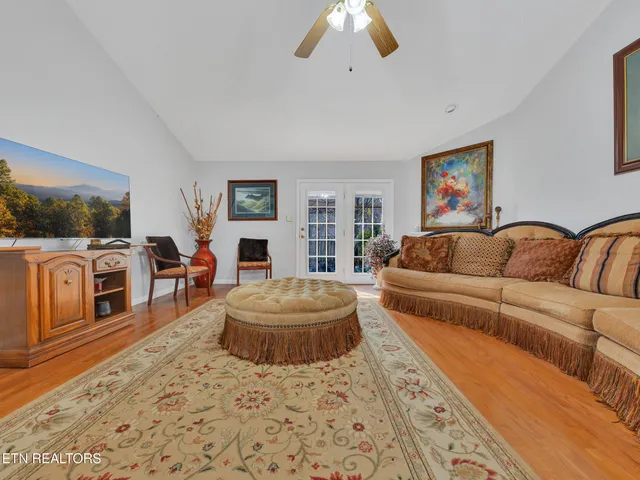 $430,000 | 708 Chambers Way, Knoxville, TN 37920