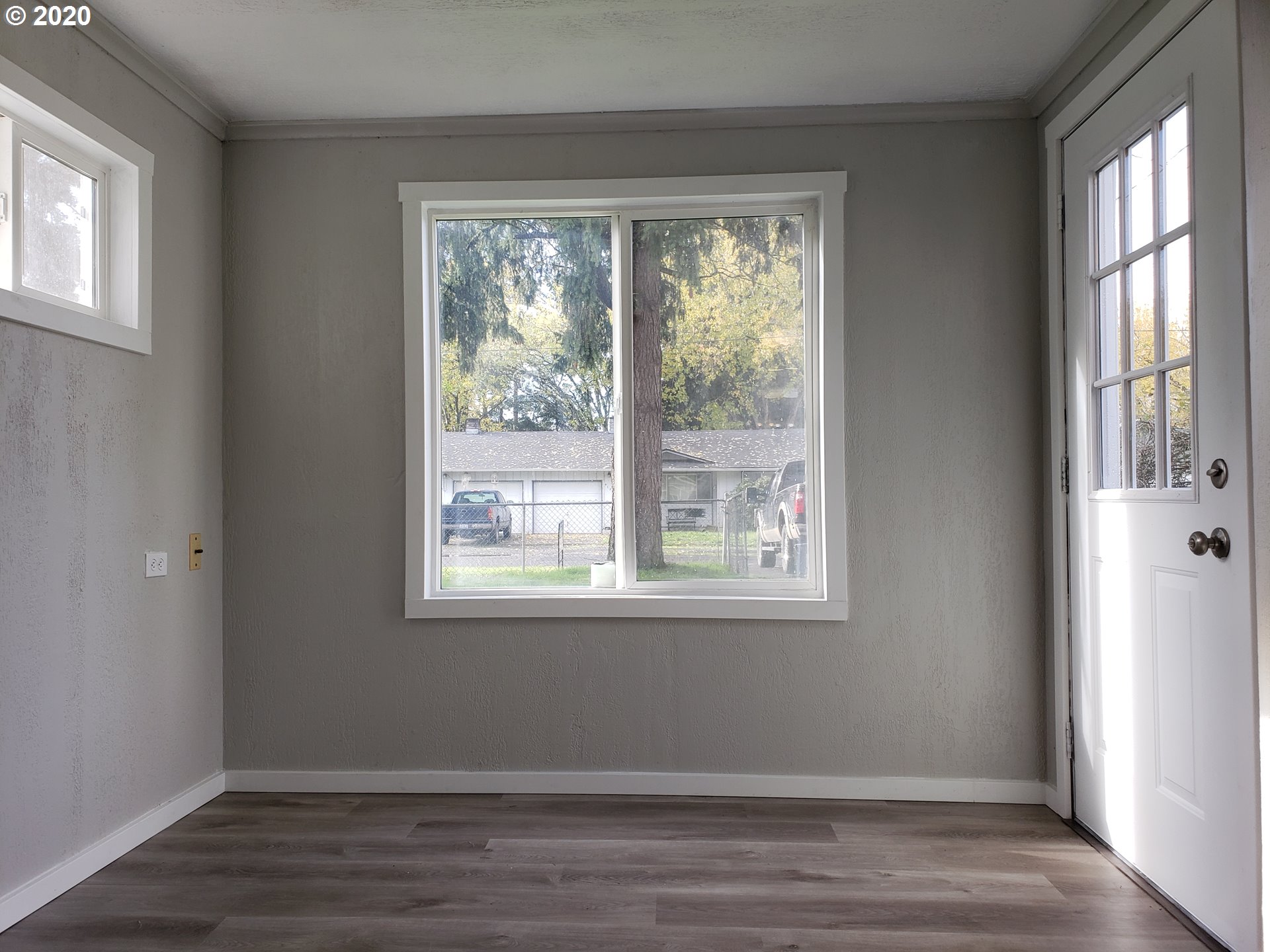 415 South 51st Place Springfield, OR 97478 - Photo 13 of 26 Gallery Image 13
