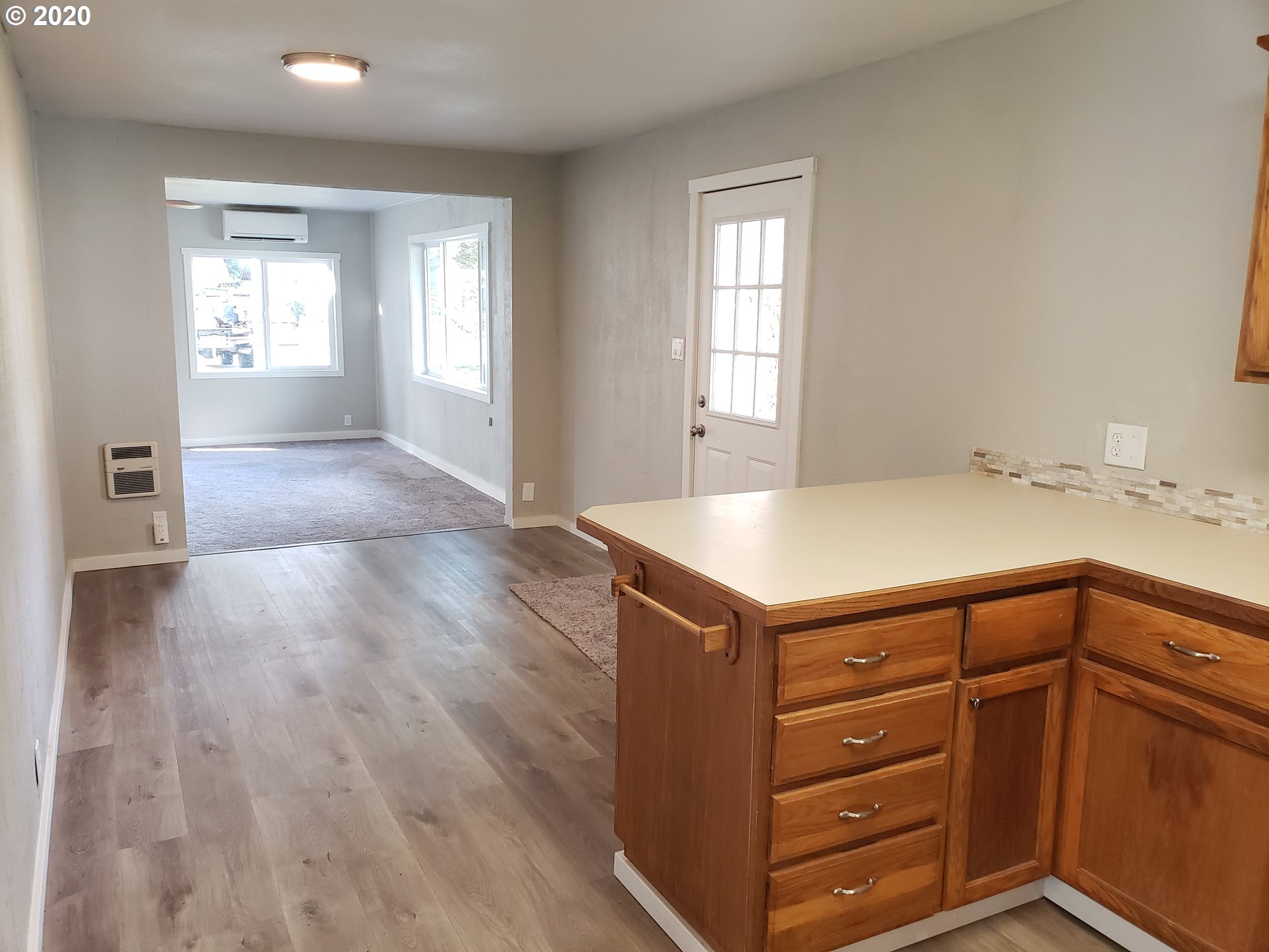415 South 51st Place Springfield, OR 97478 - Photo 15 of 26 Gallery Image 15