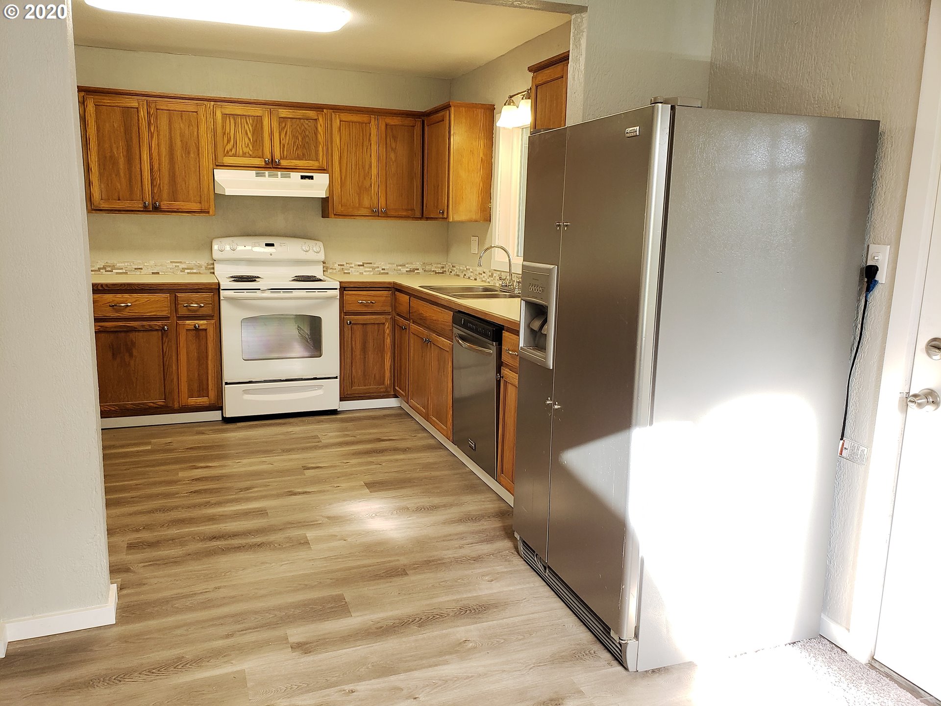 415 South 51st Place Springfield, OR 97478 - Photo 18 of 26 Gallery Image 18